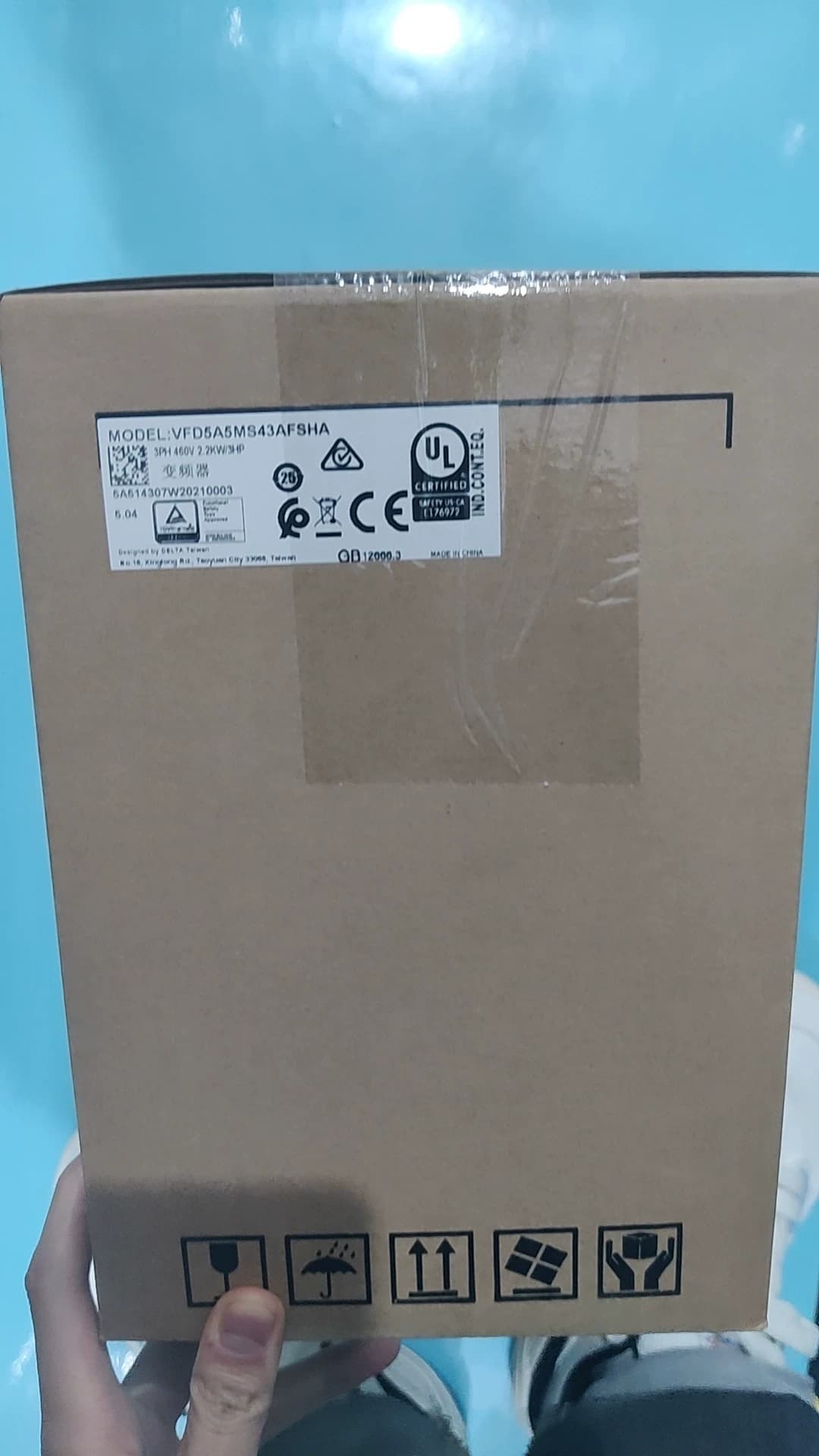 100% novo original e genuíno Delta 380V 2.2KW VFD5A5MS43ANSAA conversores de frequência Drive Servo Motor
