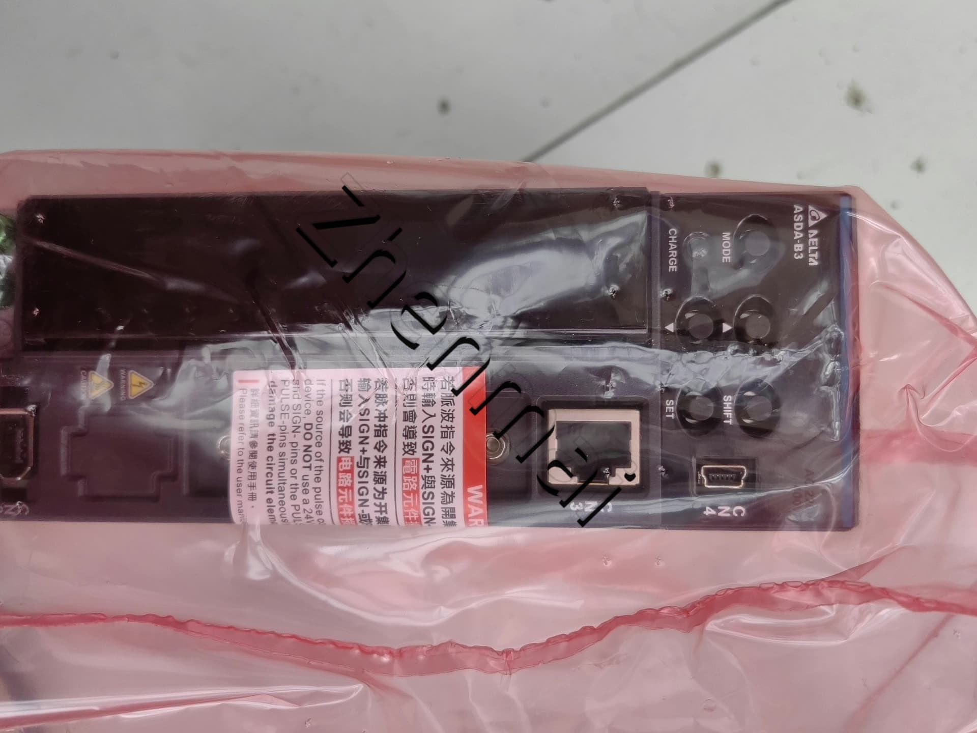 100% novo original e genuíno Delta ASD-B3-0421-L/400W conversores de frequência Drive Servo Motor