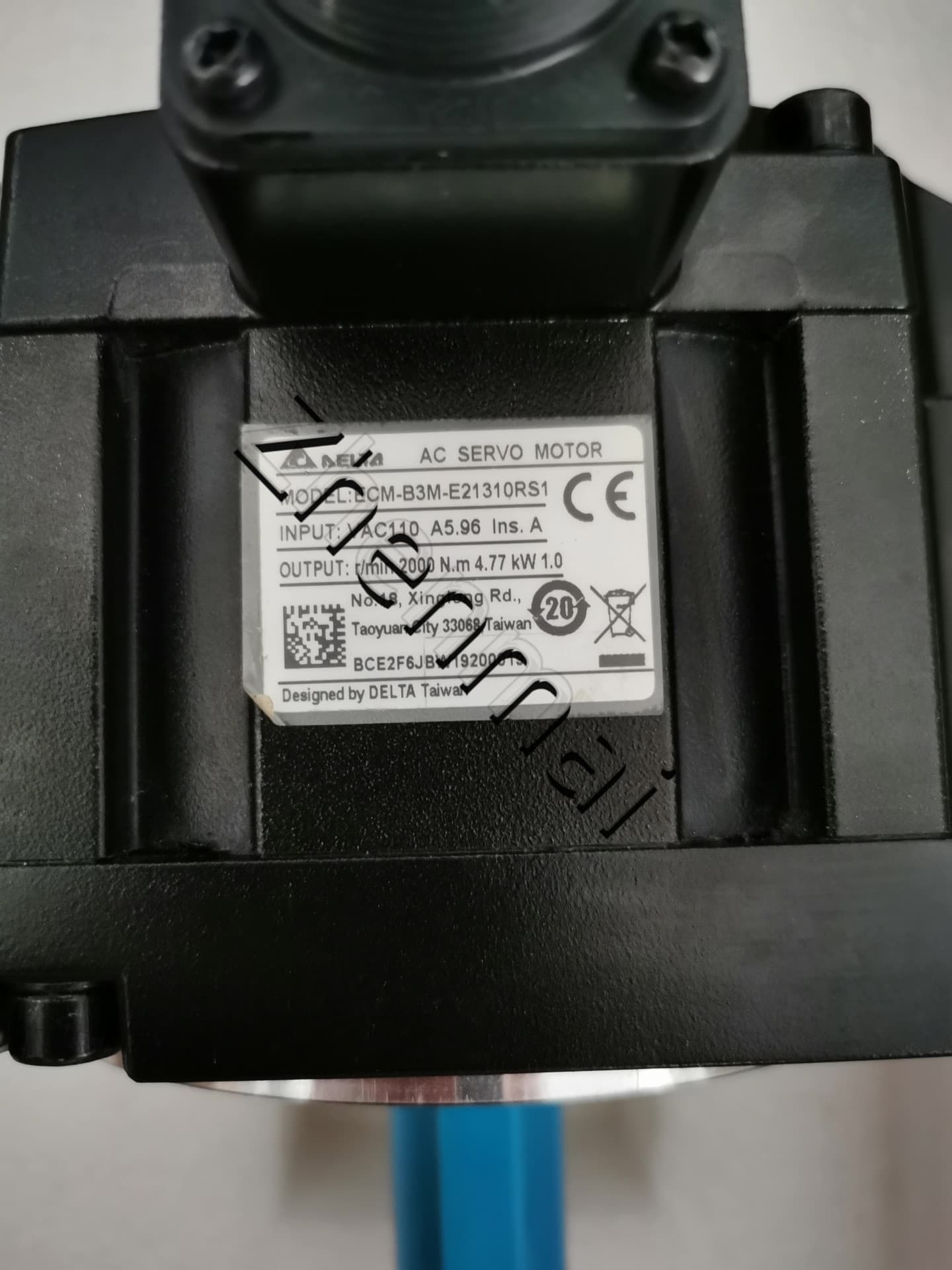 100% novo original e genuíno Delta ECM-B3M-E21310RS1 conversores de frequência Drive Servo Motor