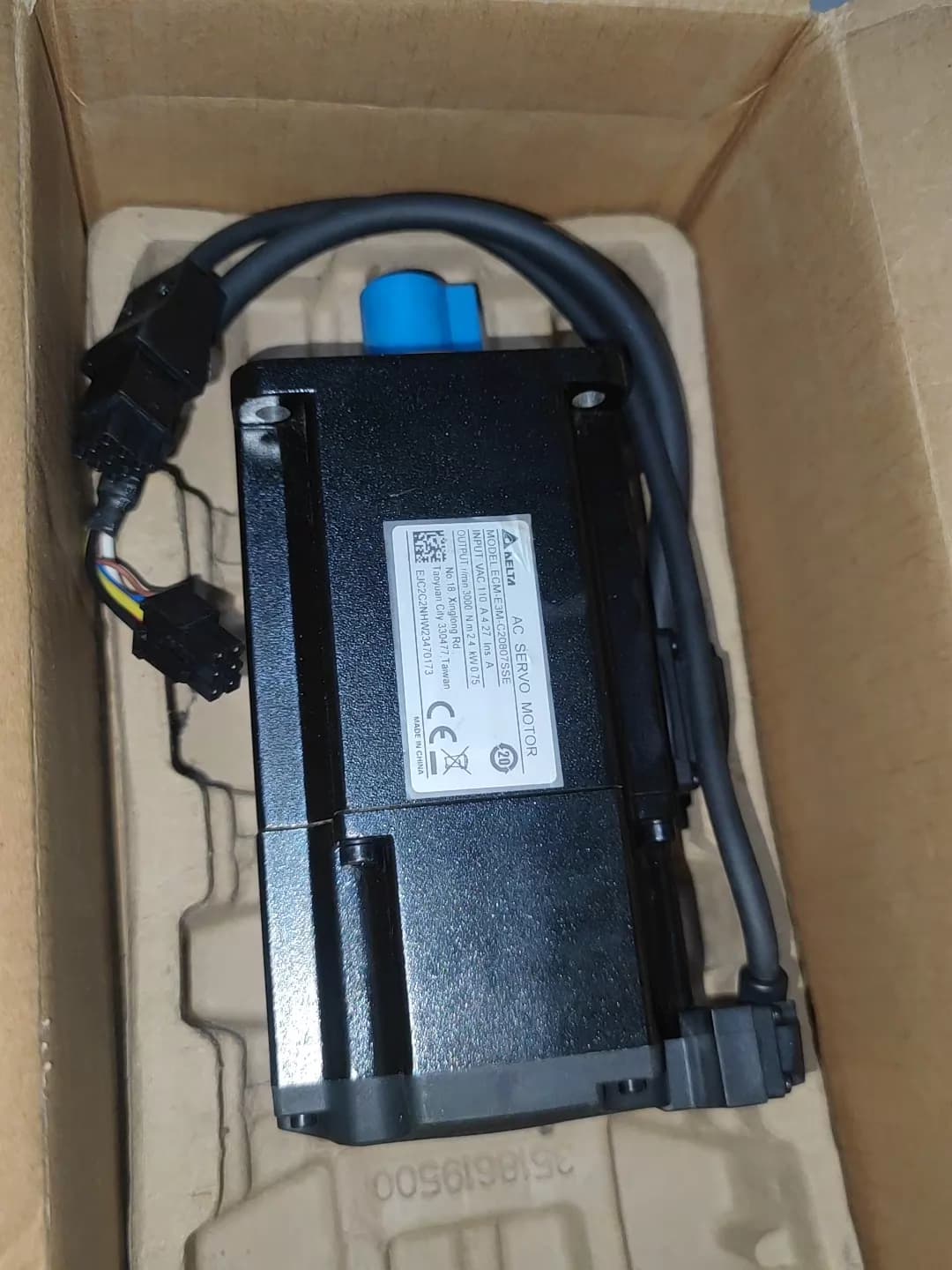 100% novo original e genuíno Delta ECM-E3M-C20807SSE conversores de frequência Drive Servo Motor