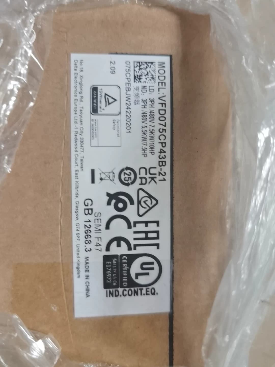 100% novo, original e genuíno Delta VFD075CP43B-21 380V 7.5KW conversores de frequência Drive Servo Motor