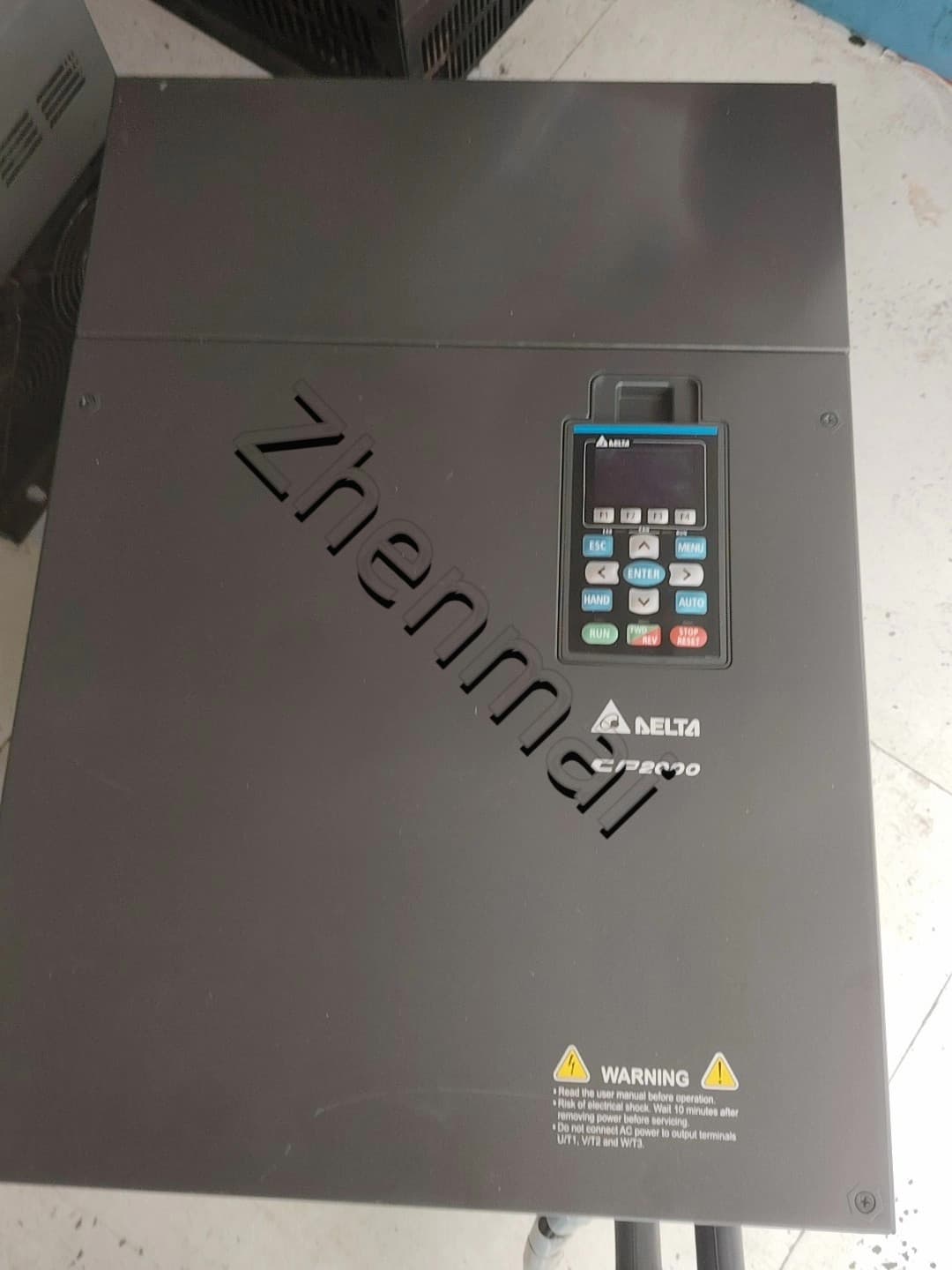 100% novo original e genuíno Delta VFD1100CP43A-00 380V110KW conversores de frequência Drive Servo Motor