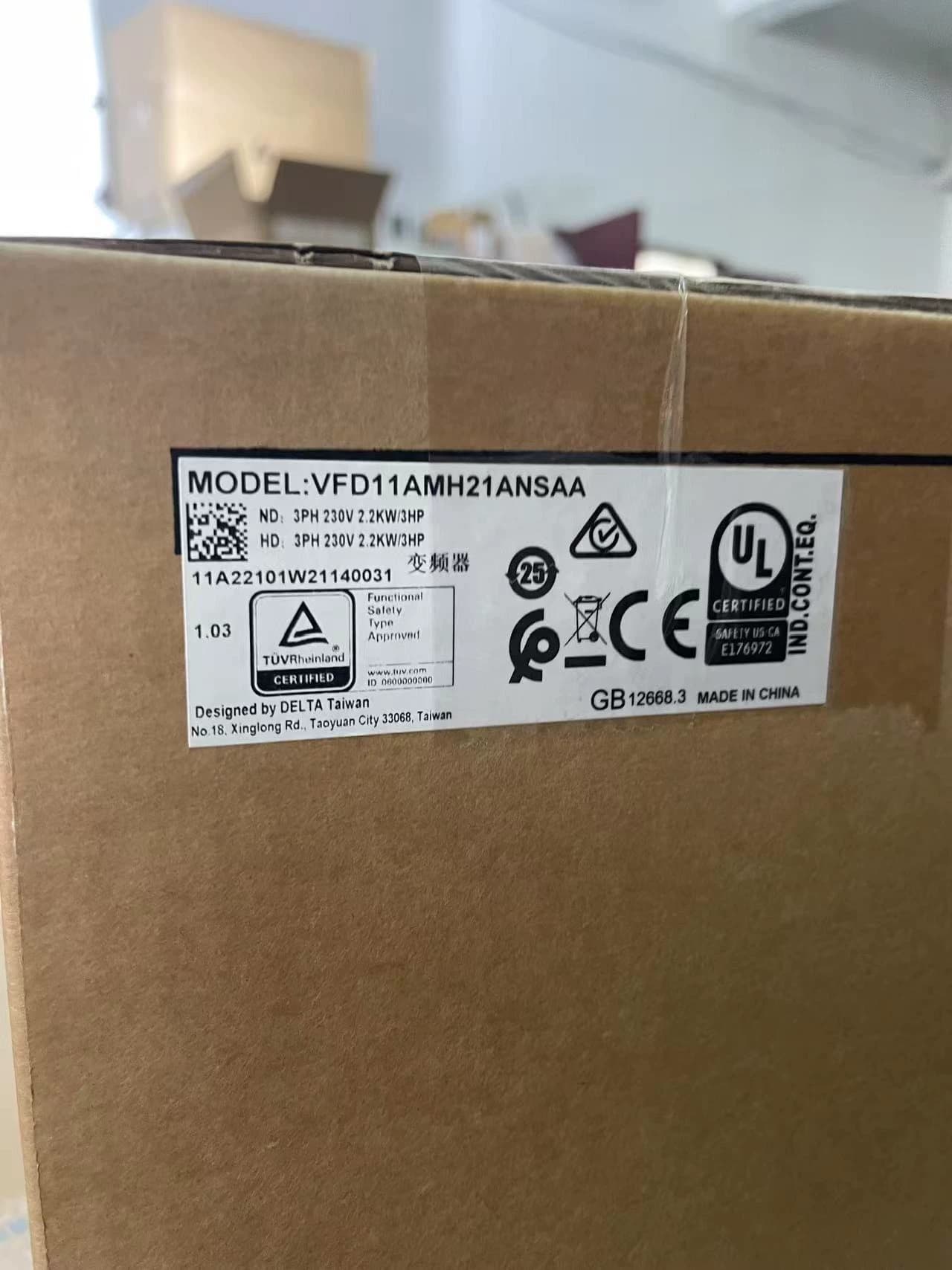 100% novo original e genuíno Delta VFD11AMH21ANSAA 2.2KW 220V conversores de frequência Drive Servo Motor