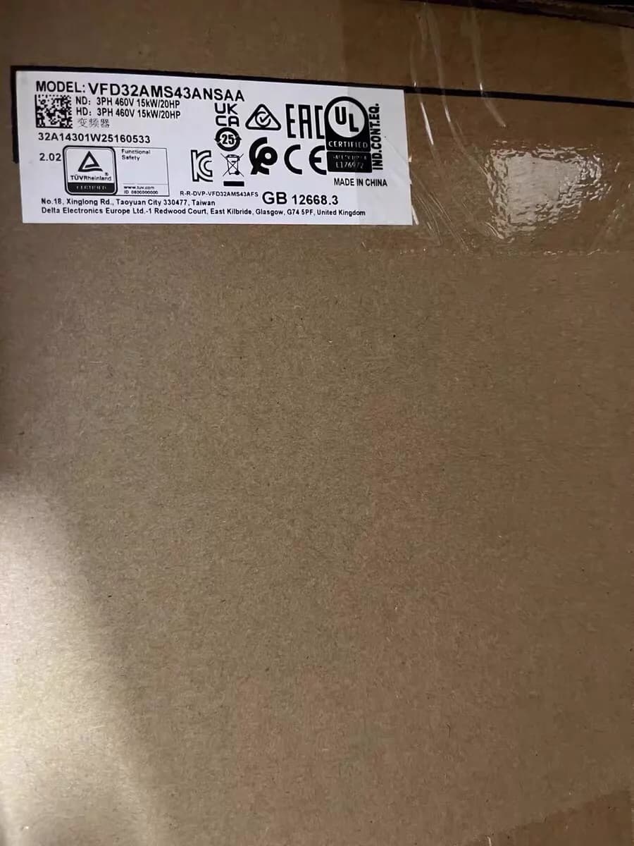 100% novo original e genuíno Delta VFD32AMS43ANSAA 380V/15KW conversores de frequência Drive Servo Motor