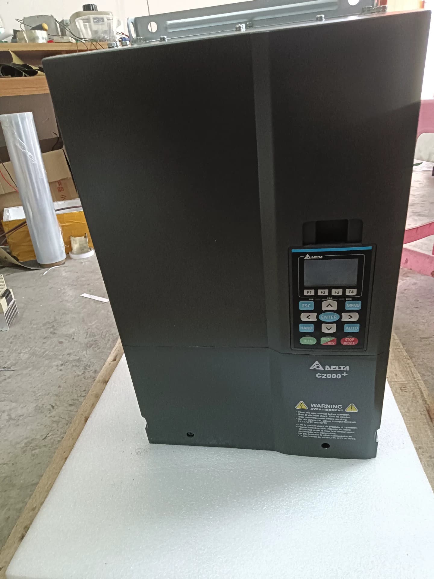100% novo original e genuíno Delta VFD450C43S-00 conversores de frequência Drive Servo Motor