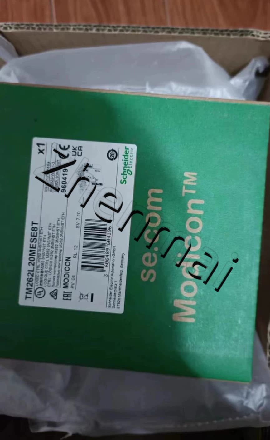 100% novo, original e genuíno Schneider TM262L20MESE8T Conversores de frequência, disjuntores, contatores, dispositivos de proteção