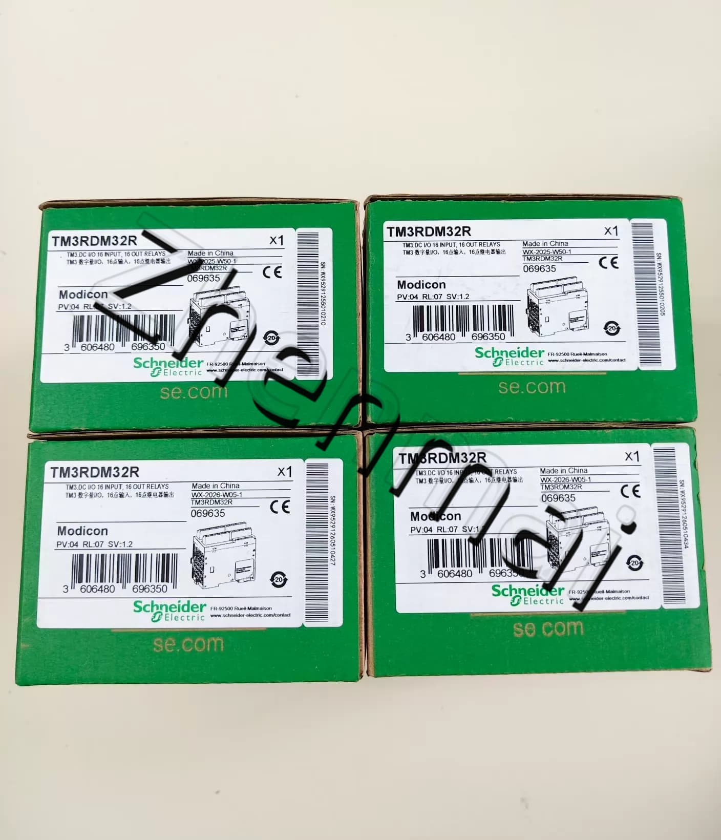 100% novo, original e genuíno Schneider TM3RDM32R Conversores de frequência, disjuntores, contatores, dispositivos de proteção
