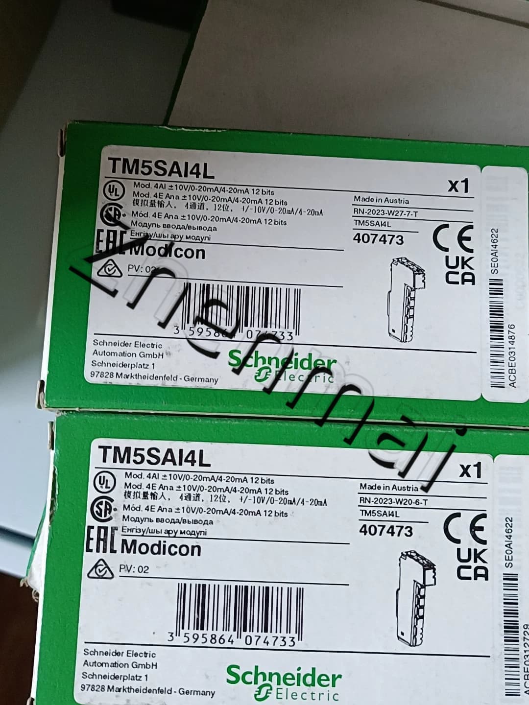 100% novo, original e genuíno Schneider TM5SAI4L Conversores de frequência, disjuntores, contatores, dispositivos de proteção