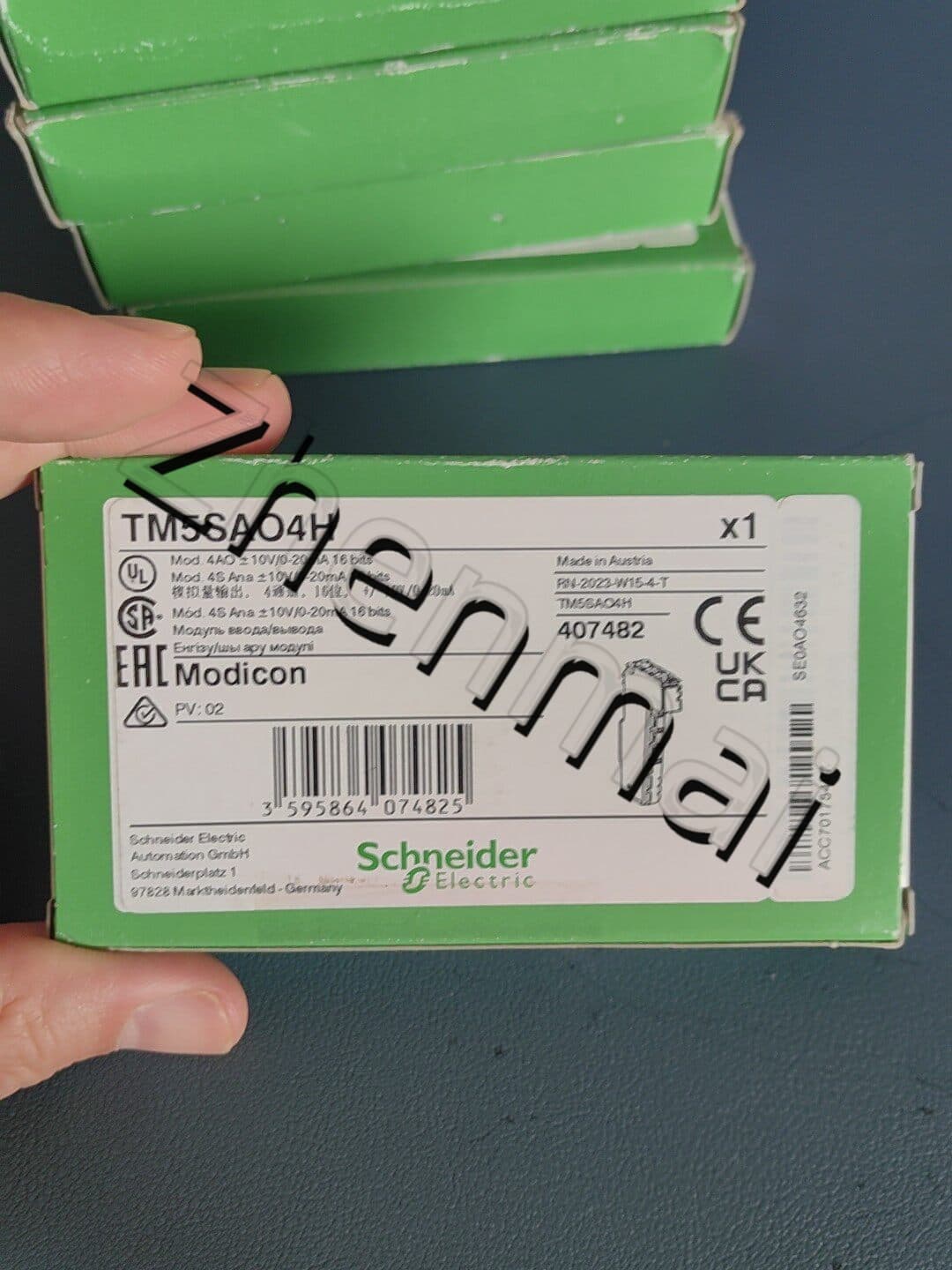 100% novo, original e genuíno Schneider TM5SAO4H Conversores de frequência, disjuntores, contatores, dispositivos de proteção