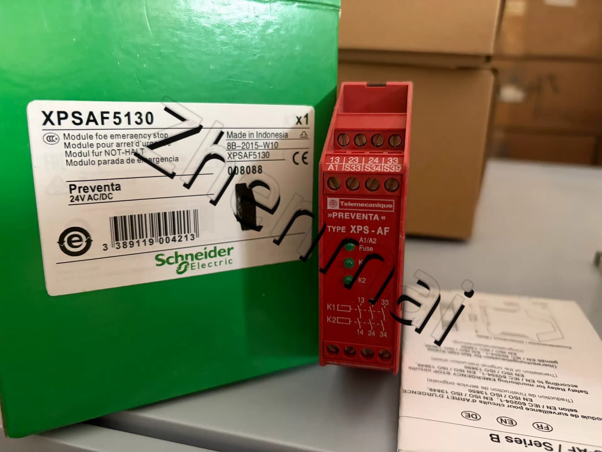 100% novo, original e genuíno Schneider XPSAF5130 Conversores de frequência, disjuntores, contatores, dispositivos de proteção
