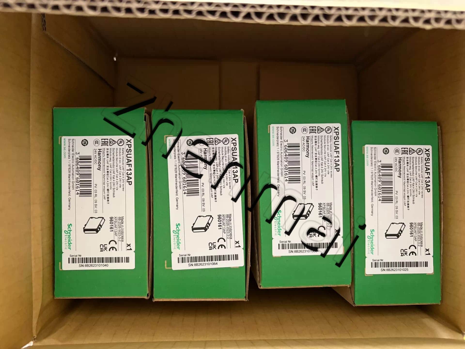 100% novo, original e genuíno Schneider XPSUAF13AP Conversores de frequência, disjuntores, contatores, dispositivos de proteção