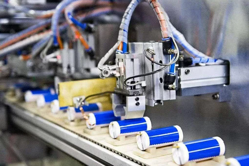 A aplicação do controlador de velocidade do motor DC.