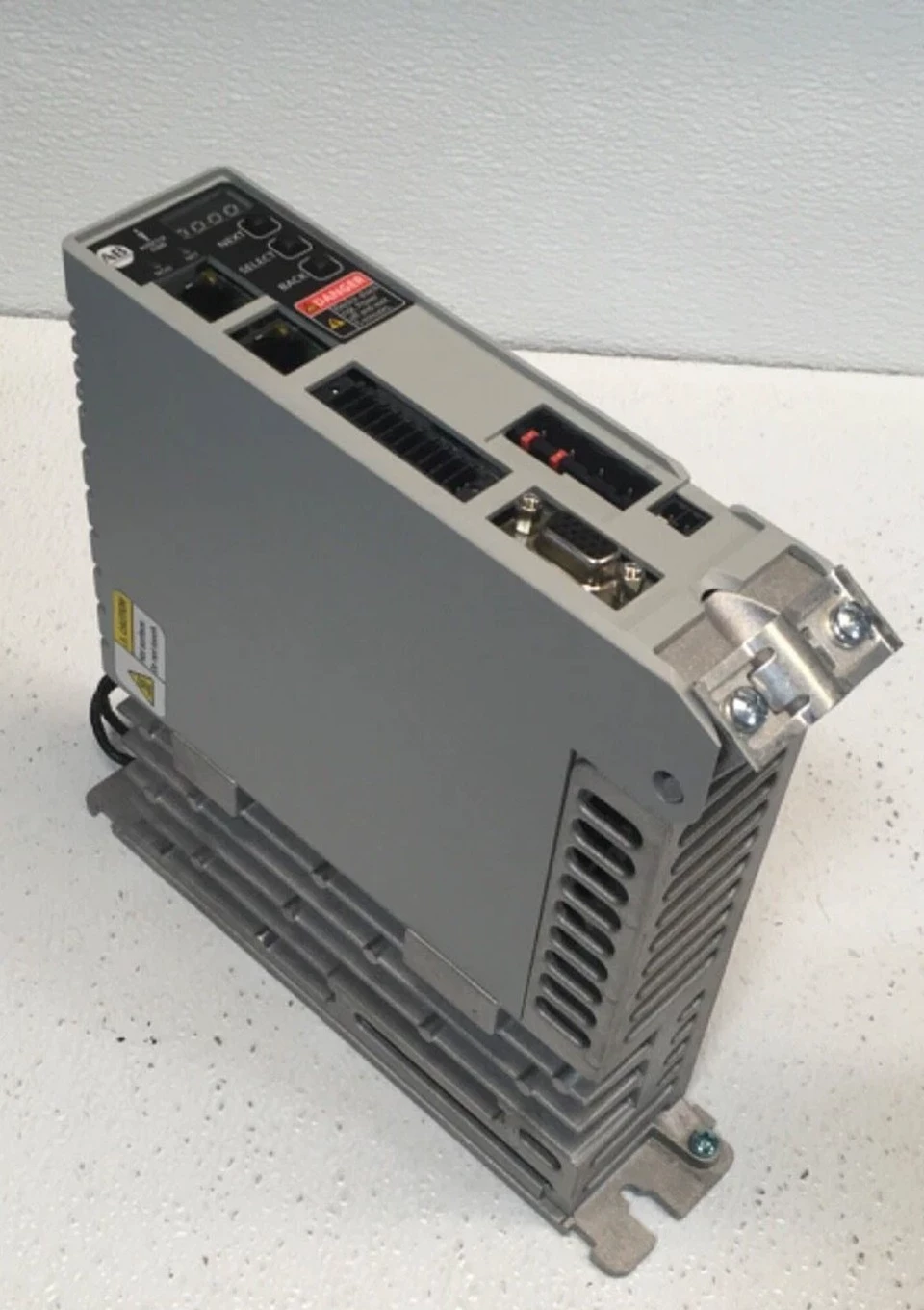 2198-C2055-ERS Servo Drive Kinetix 5300, novo e genuíno Entrega rápida