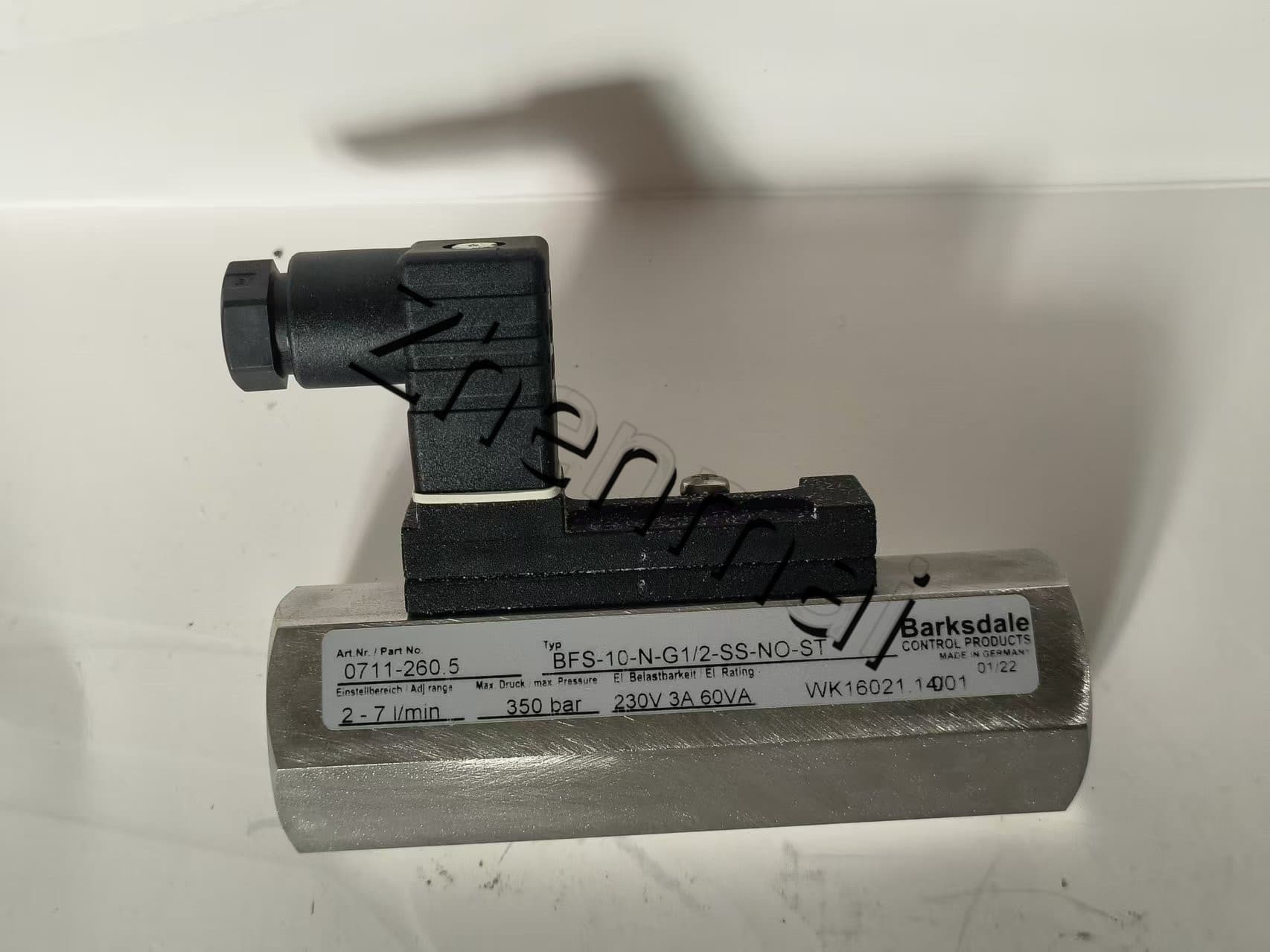 Brandnew original barksdale 0711-260.5 sensor de pressão interruptor de nível interruptor de fluxo interruptor de pressão transporte rápido