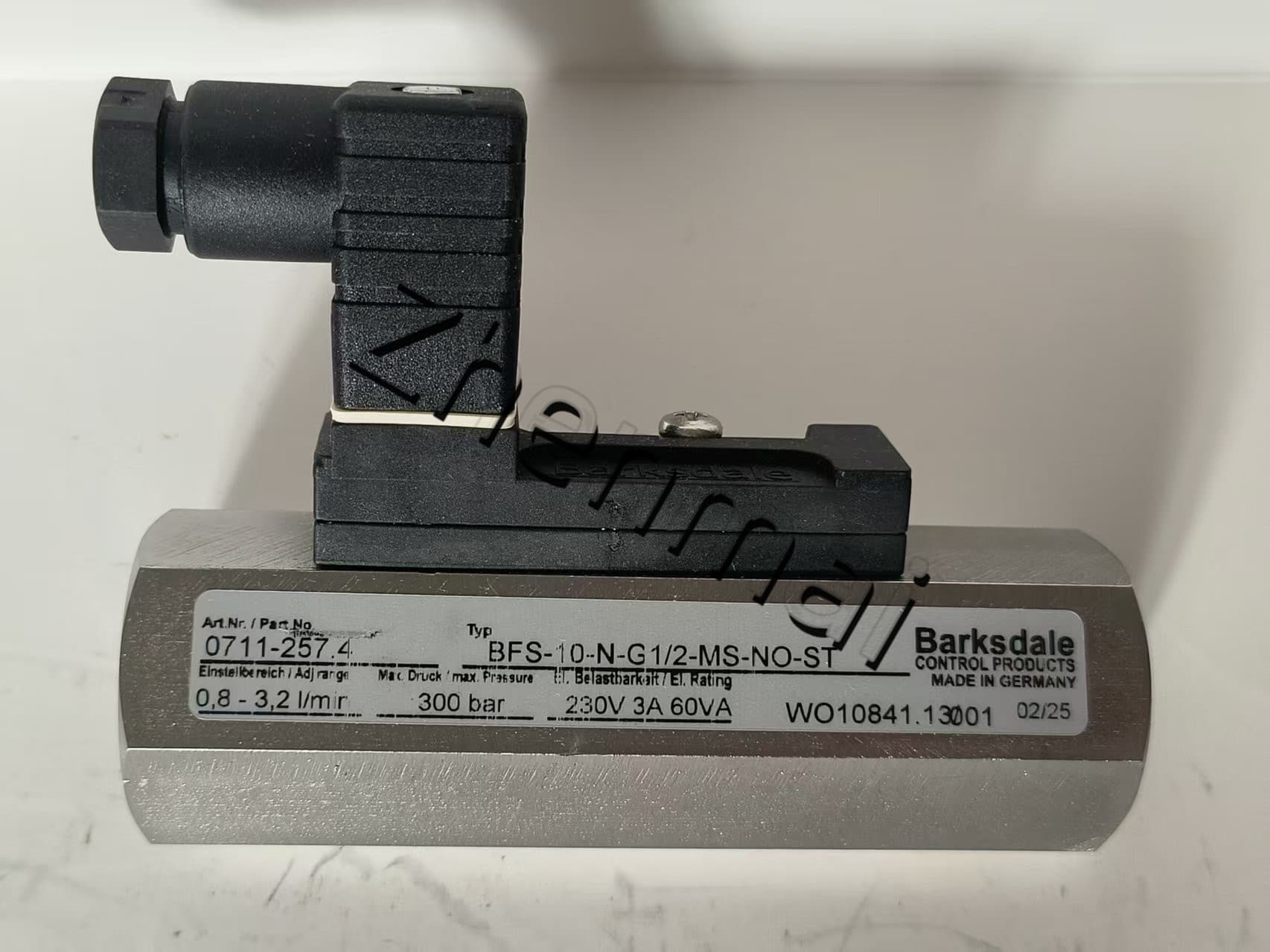 Brandnew original barksdale 0711-339.7 sensor de pressão interruptor de nível interruptor de fluxo interruptor de pressão transporte rápido
