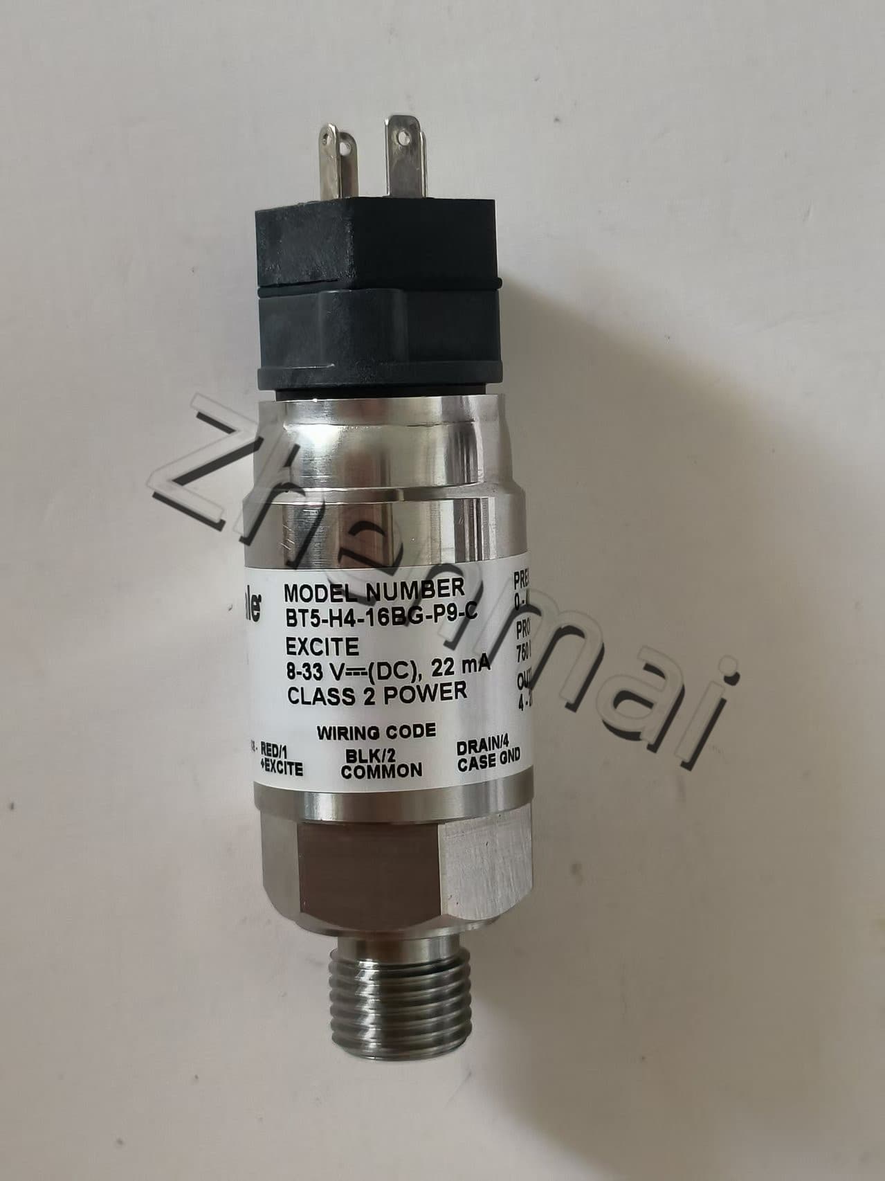 Brand New Original Barksdale BT5-H4-16BG-P9-C sensor de pressão interruptor de nível interruptor de fluxo interruptor de pressão transporte rápido