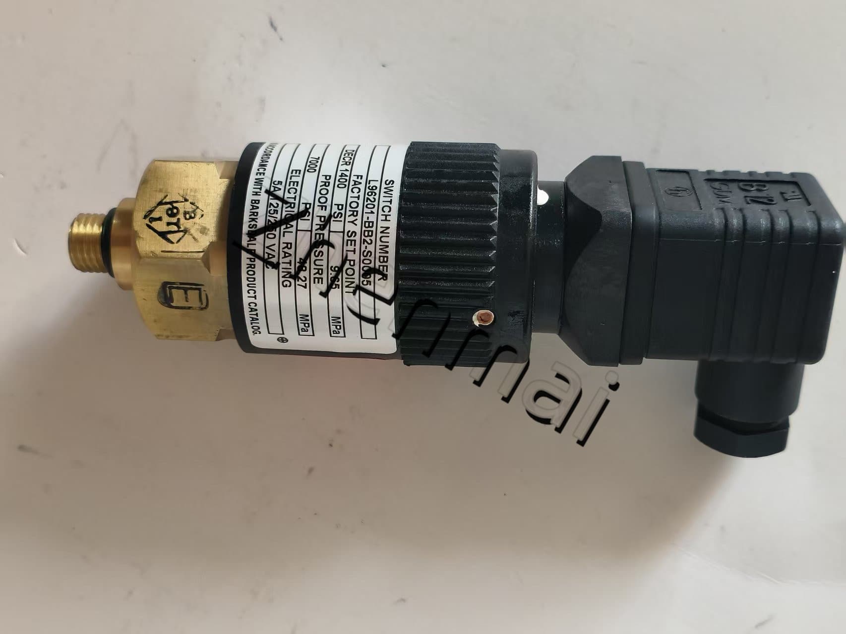 Brand New Original Barksdale L96201-BB2-S0005 sensor de pressão interruptor de nível interruptor de fluxo interruptor de pressão transporte rápido