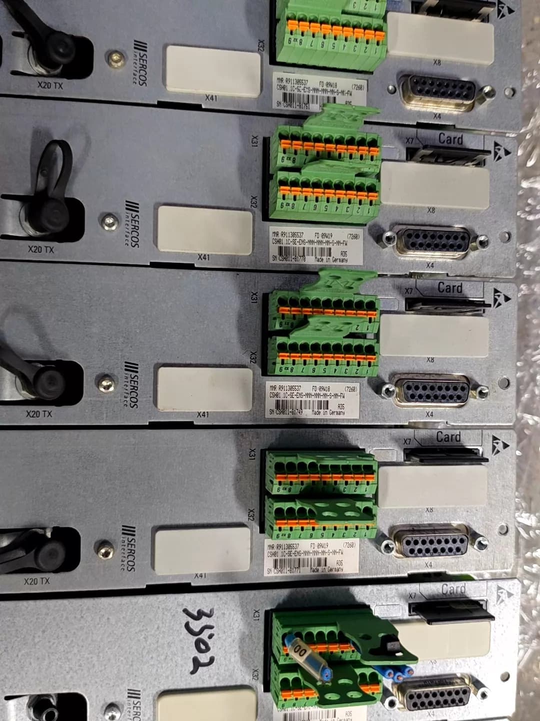 Brand New Original Bosch Rexroth Servo drive CSB01 1C-PB-ENS-NNN-NN-S-NN-FW Servo Motor Transporte Rápido
