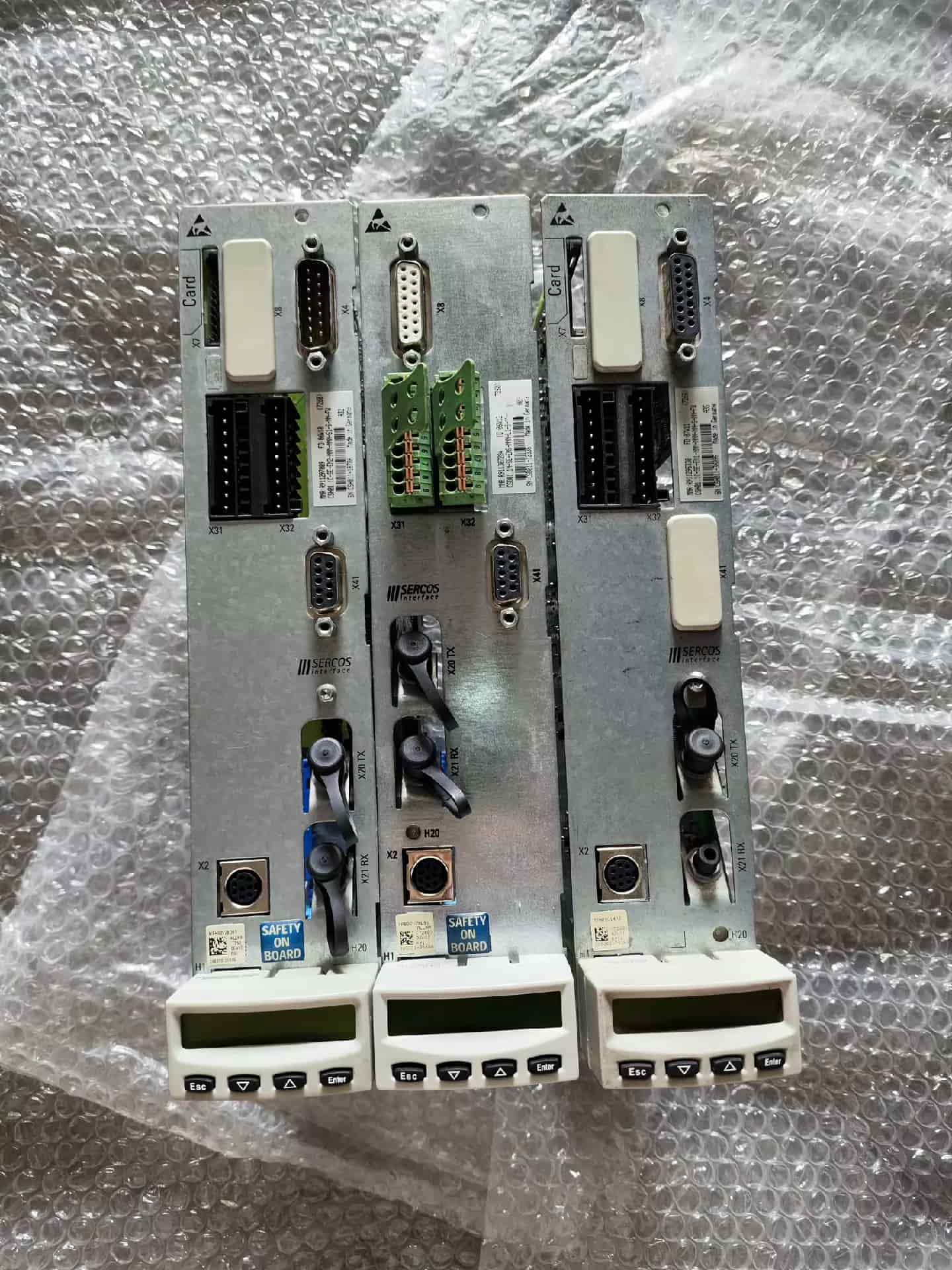 Brand New Original Bosch Rexroth Servo drive CSH01.1C-SE-ENS-NNN-NNN-L1-S-NN-FW Servo Motor Transporte Rápido