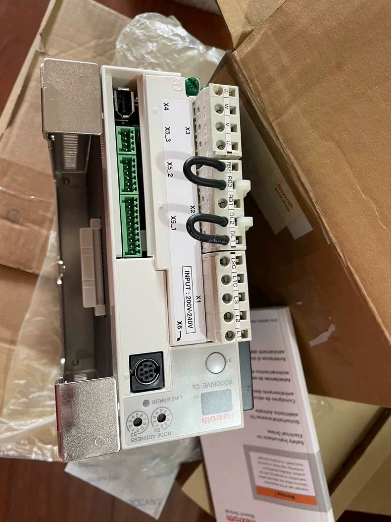 Brand New Original Bosch Rexroth Servo drive DKC10.3-018-3-MGP-01VRSServo Motor Transporte Rápido