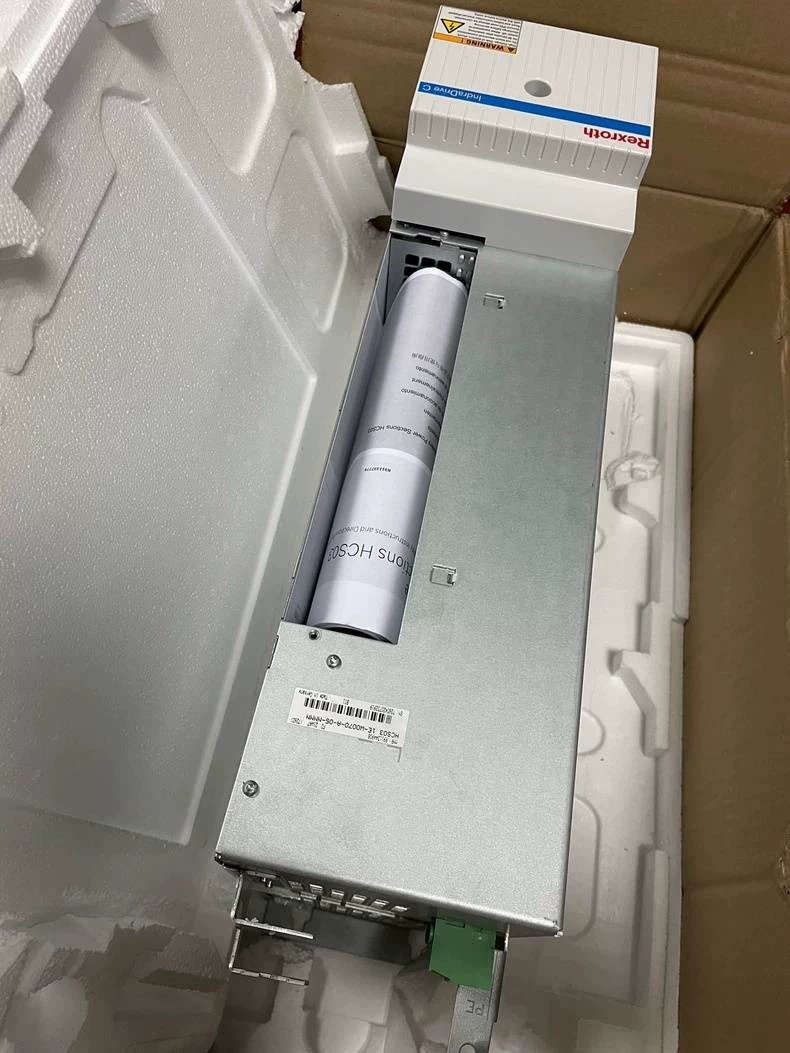 Brand New Original Bosch Rexroth Servo drive HCS03.1E-W0100-A-05-NPBV Servo Motor Transporte Rápido