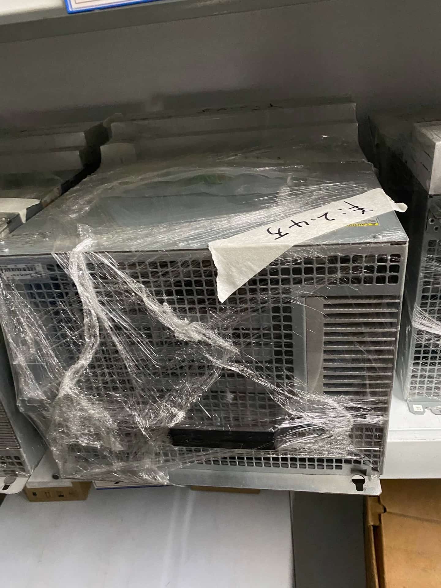 Brand New Original Bosch Rexroth Servo drive HMV01.1E-W0120-A-07-NNNN Servo Motor Transporte Rápido