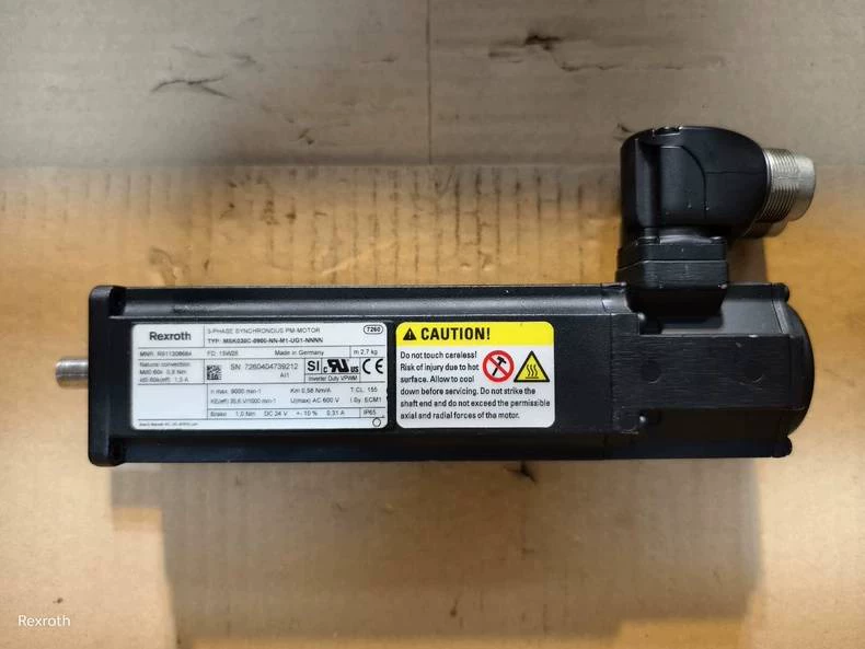 Brand New Original Bosch Rexroth Servo drive MSK030C-0900-NN-M1-UG1-NNNN Servo Motor Transporte Rápido