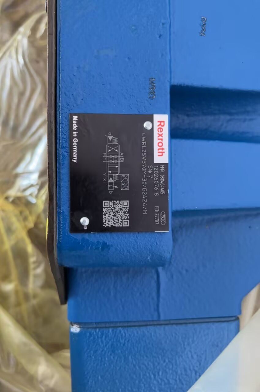 Brandnew original bosch rexroth servo drive válvula redutora de pressão 4wrae10w1-30-2xg24k31f1vservo motor transporte rápido