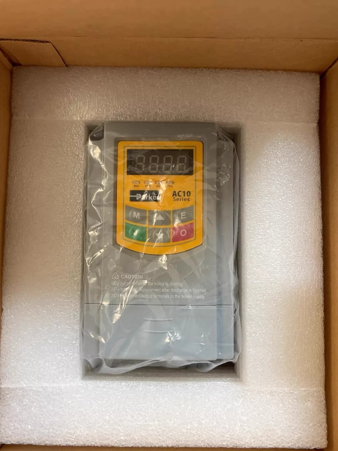 Brandnew original parker 10g-11-0045-nf servo drives unidades de frequência variável servo motores controladores transporte rápido