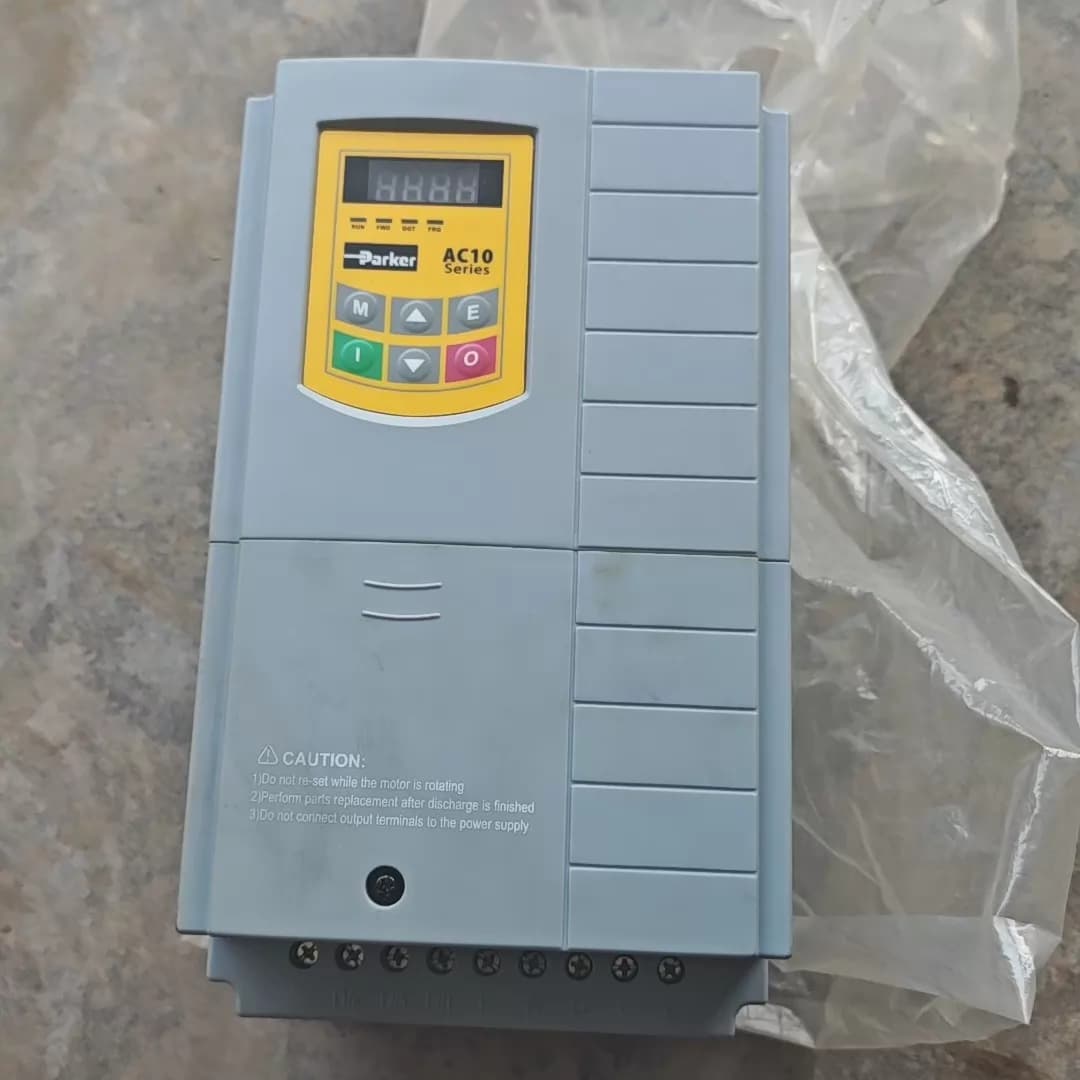 Brand New Original Parker 10G-44-0250-BF Servo drives unidades de frequência variável controladores de servo motores Transporte Rápido