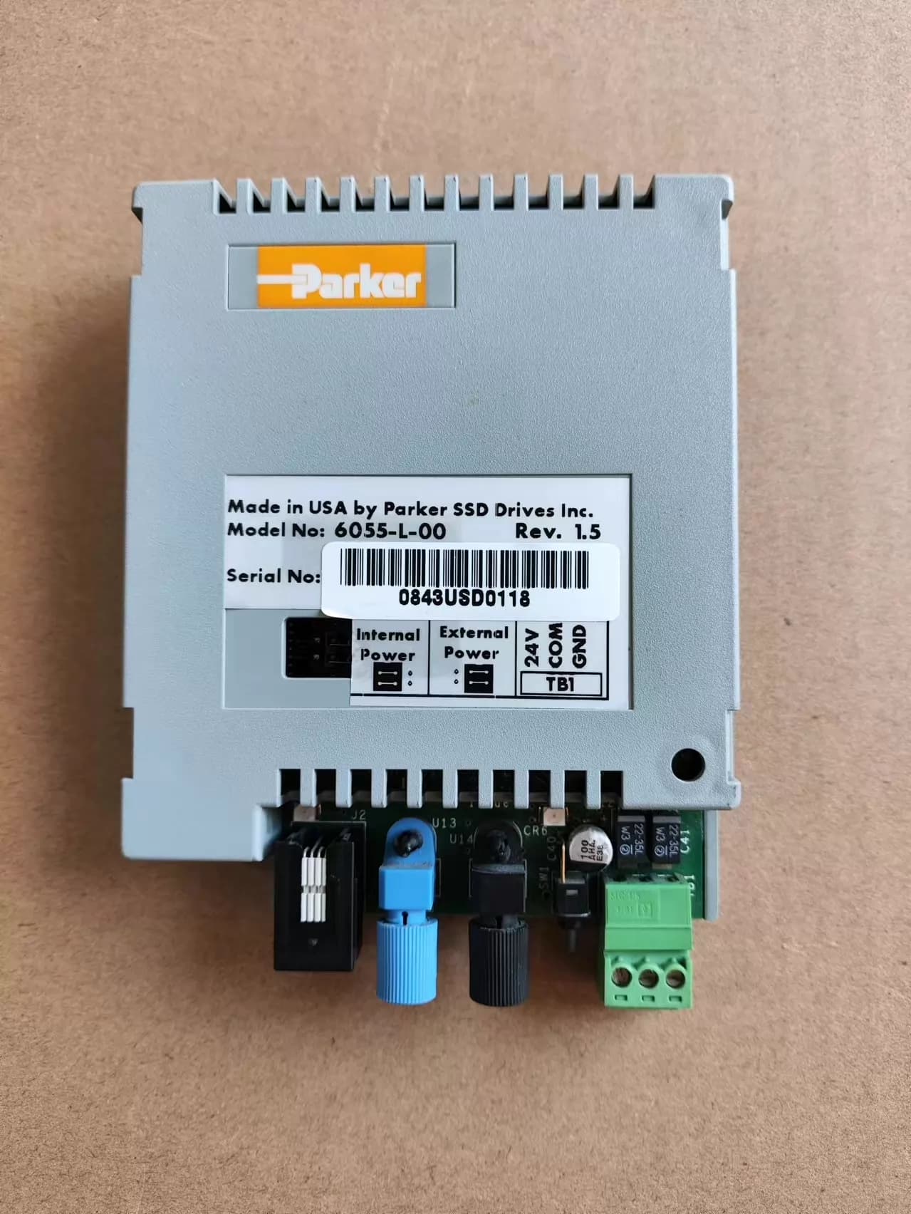 Brandnew original parker 6055-l-00 servo drives unidades de frequência variável servo motores controladores transporte rápido