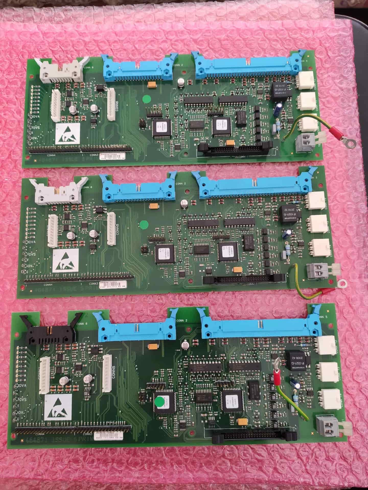 Brandnew original parker ah464871u002 servo drives unidades de frequência variável servo motores controladores transporte rápido
