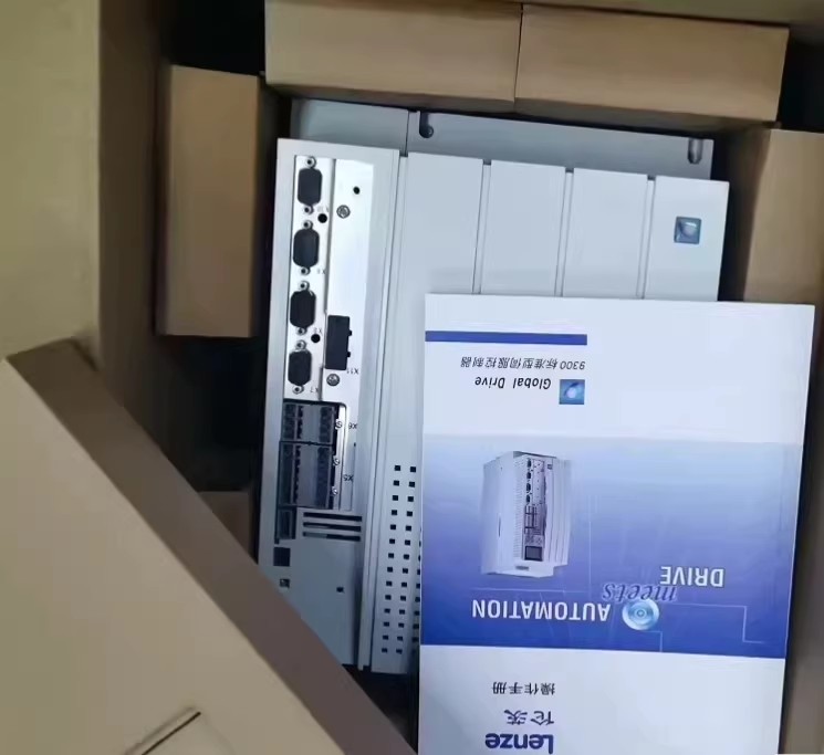 Novo módulo de E/S industrial Lenze E94ASHE2024 genuíno FedEx DHL envio rápido