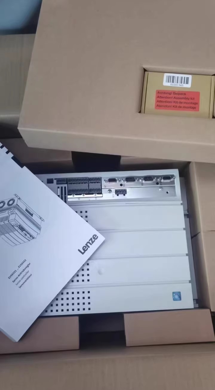 Novo módulo de E/S industrial Lenze E94ASHE2454 genuíno FedEx DHL envio rápido